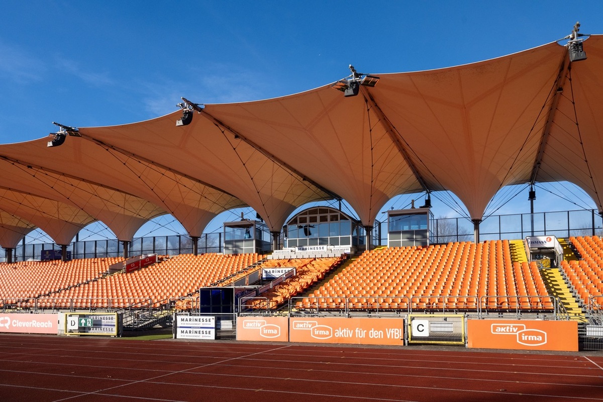 Advent, Advent, das Stadion singt! 🎄 Oldenburg feiert Premiere des großen Stadionsingens