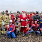 Wenn Superhelden vom Himmel kommen: Magischer Nikolaus-Moment am Oldenburger Kinderkrankenhaus