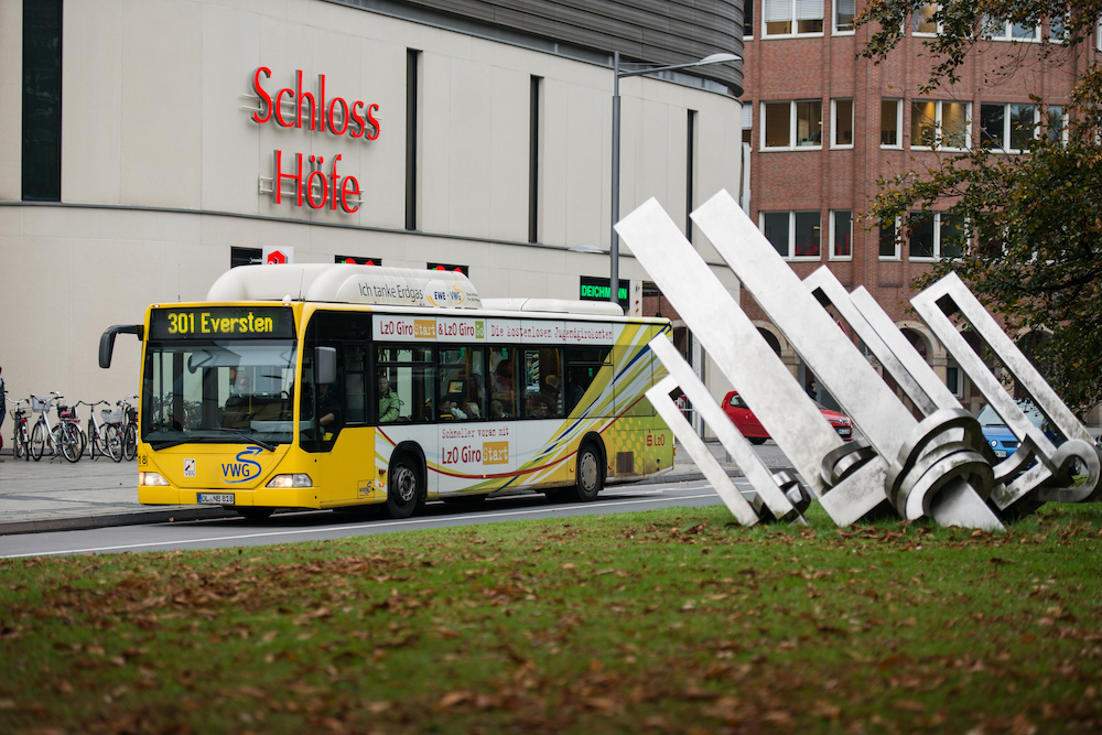 Oldenburg: Fahrplanwechsel am 14. Dezember 2025 – neue Linien, alte Schilder: Das steckt hinter der Verzögerung