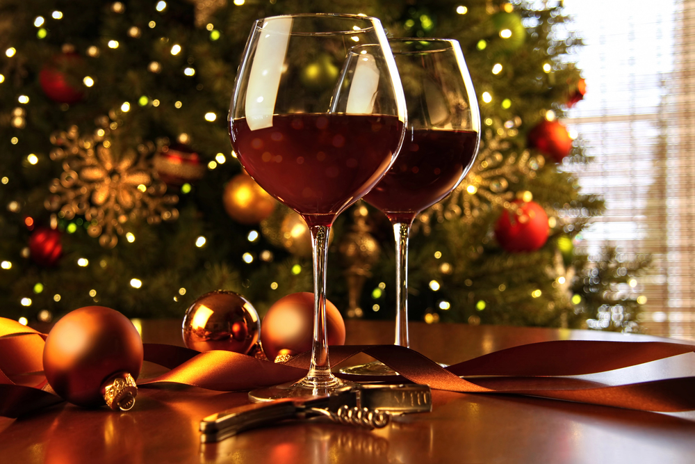 Genuss mit gutem Gefühl: So gelingt bewusster Sekt-, Wein- und Spirituosengenuss an Weihnachten