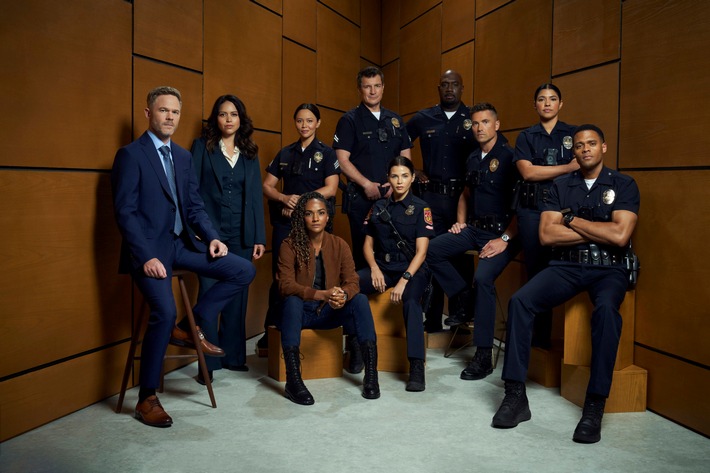 „The Rookie“ Staffel 8 startet exklusiv bei Sky & WOW – Europa-Einsatz, neue Fälle und ganz viel Chenford!