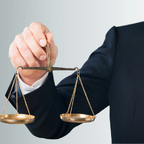 Greensill-Bank: Anklage gegen frühere Führungskräfte in Bremen erhoben  Anklage im Greensill-Verfahren eingereicht