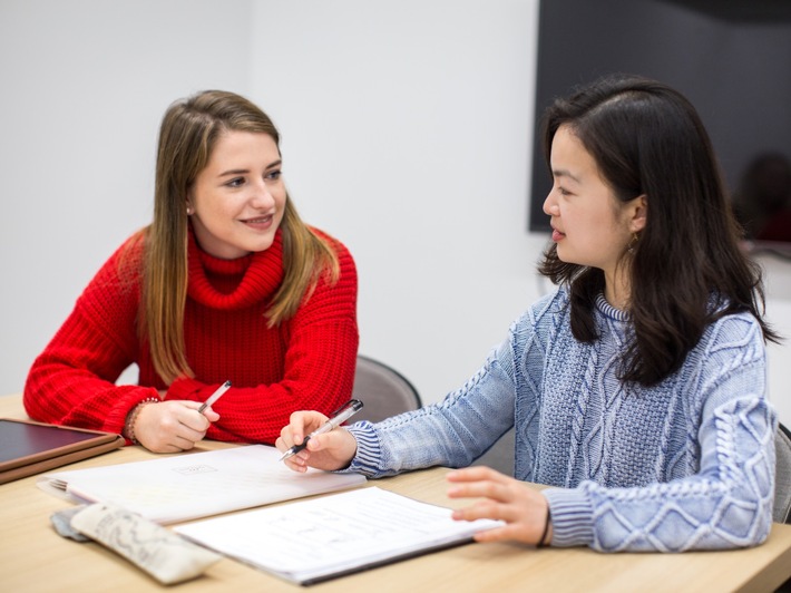 MINT entdecken: Uni Bremen lädt zu coolem Schnupperstudium nur für Schülerinnen ein! 🔬🚀