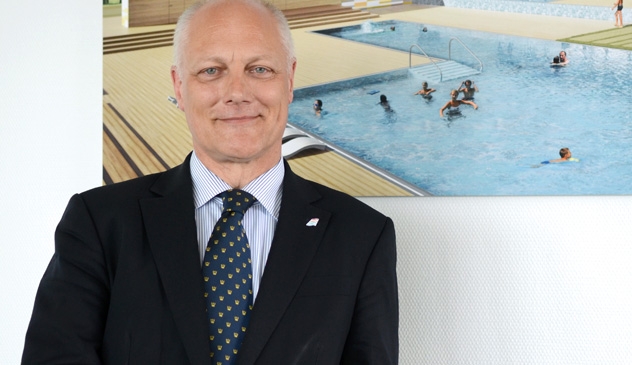 Oldenburg: Neuer starker Mann fürs Bad – Top-Manager übernimmt das Steuer 🏊‍♂️