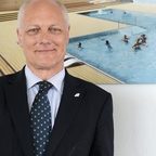 Oldenburg: Neuer starker Mann fürs Bad – Top-Manager übernimmt das Steuer 🏊‍♂️